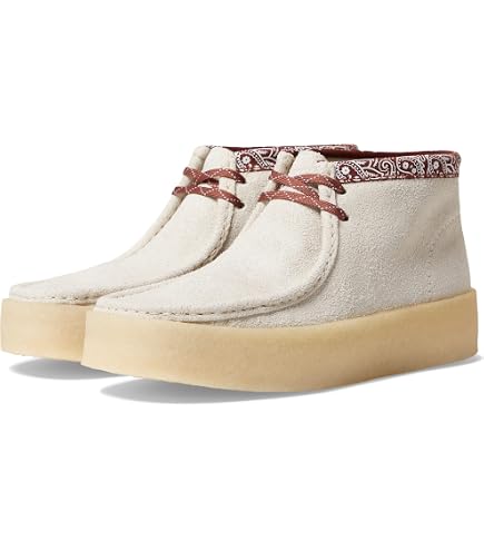 Amazon.com | Olive GTX Wallabee 2.0 by Clarks | Chukka